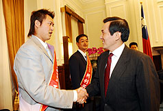 馬英九總統接見第46屆十傑當選人王建民先生